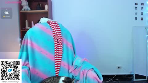 MOON  online show from 12/18/24, 03:04