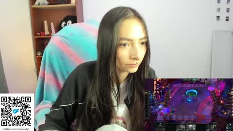 MOON  online show from 12/22/24, 02:39