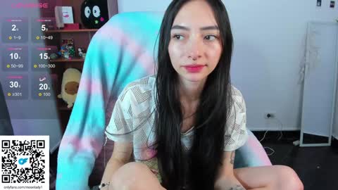 MOON  online show from 01/21/25, 03:26