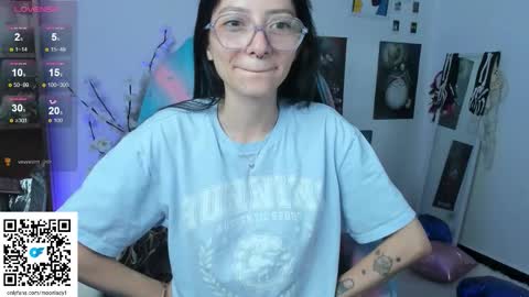 MOON  online show from 11/03/25, 03:19