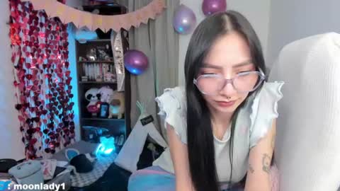MOON  online show from 06/21/26, 02:58