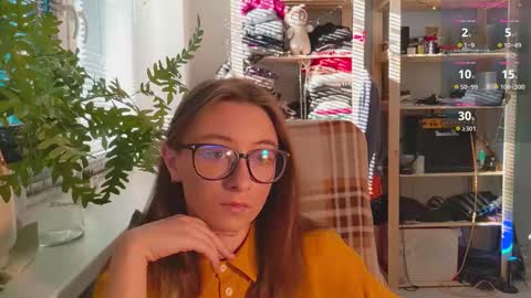 Snapshot of moonlight__lovers chatting on 02/20/25, 01:19 Dana online show from 02/20/25, 01:19