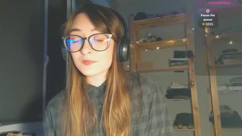 Snapshot of moonlight__lovers chatting on 10/04/25, 08:40 Dana online show from 10/04/25, 08:40