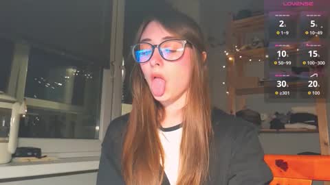 Snapshot of moonlight__lovers chatting on 02/15/26, 06:37 Dana online show from 02/15/26, 06:37