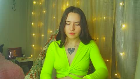 Snapshot of moonlight_sonataa chatting on 02/02/26, 04:49 moonlight_sonataa online show from 02/02/26, 04:49