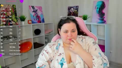Adele online show from 05/25/26, 09:26