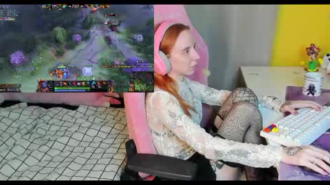 Snapshot of moonscarr chatting on 03/21/26, 06:33 Coraline online show from 03/21/26, 06:33