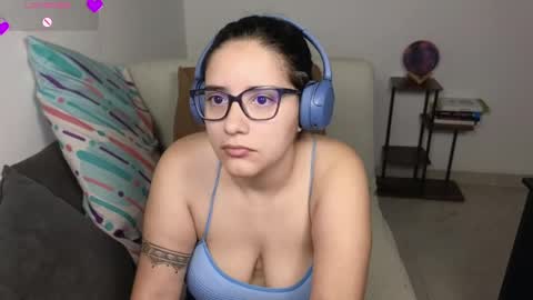 Moon Woman online show from 05/09/26, 05:45