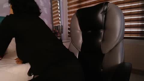 Michelle online show from 03/05/25, 08:00