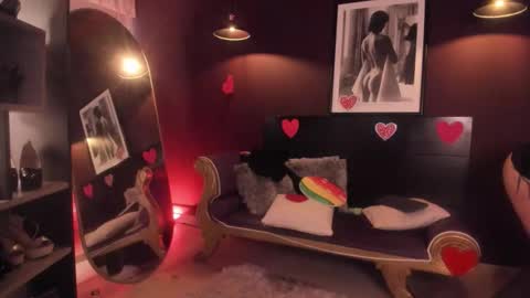 Snapshot of moony_14 chatting on 02/21/26, 12:55 Michelle online show from 02/21/26, 12:55