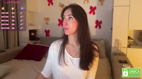 Snapshot of moorekatty chatting on 09/14/25, 12:43 Please call my Kattypvt 60 tk in minut open Free Lovense control in pvt online show from 09/14/25, 12:43