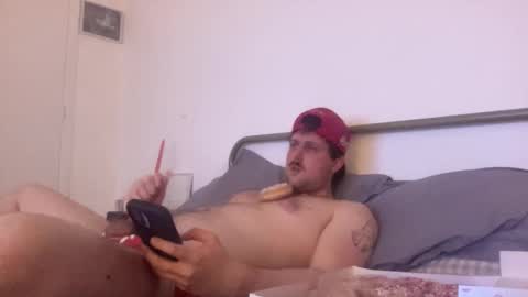 Snapshot of moose13___ chatting on 05/09/26, 06:29 moose online show from 05/09/26, 06:29