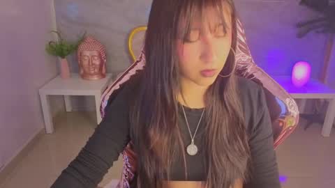 Mora  online show from 03/12/26, 03:23