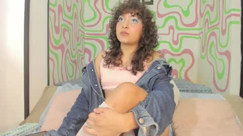 Snapshot of moraazul_sweet_ chatting on 02/03/26, 12:53 moraazul online show from 02/03/26, 12:53