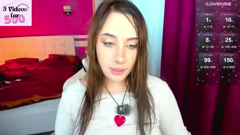 Morana Mayer online show from 11/11/25, 08:25