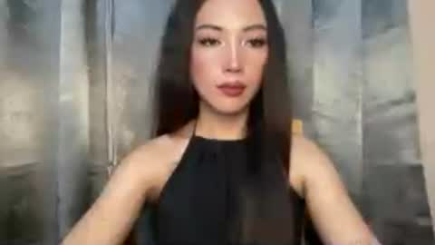 Snapshot of morayta_illy chatting on 07/12/26, 08:22 Haily online show from 07/12/26, 08:22