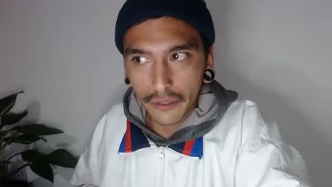 Snapshot of morbidangel08 chatting on 04/08/26, 11:05 Abelardo online show from 04/08/26, 11:05
