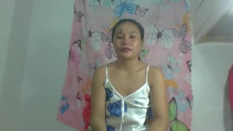 Snapshot of morena_girl31 chatting on 05/20/26, 04:46 morena_girl31 online show from 05/20/26, 04:46