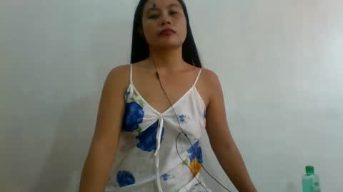 Snapshot of morena_girl31 chatting on 05/27/26, 01:57 morena_girl31 online show from 05/27/26, 01:57
