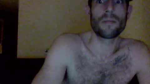 Snapshot of morenikoo26 chatting on 09/17/25, 06:48 morenikoo26 online show from 09/17/25, 06:48