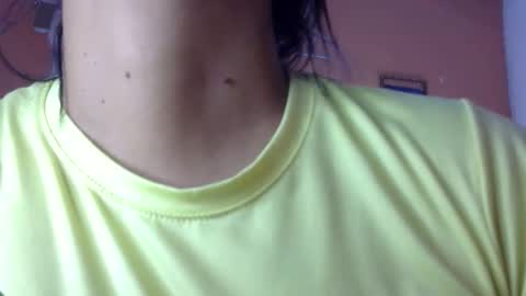 Snapshot of morenita5640 chatting on 10/14/25, 11:44 morenita5640 online show from 10/14/25, 11:44