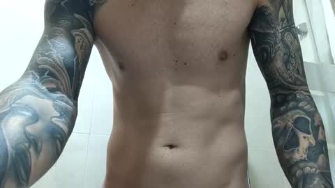 Snapshot of morenoguapo24 chatting on 02/09/26, 04:55 Cloud Strife online show from 02/09/26, 04:55