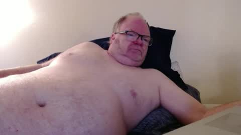 Snapshot of morgan5965 chatting on 12/14/25, 08:13 morgan5965 online show from 12/14/25, 08:13