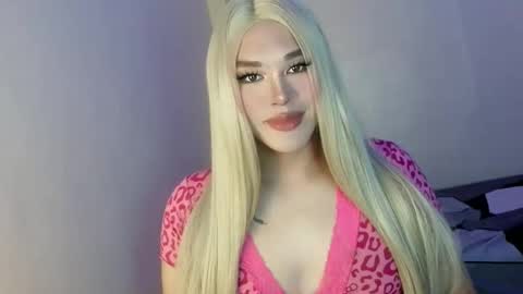 Snapshot of morgana_vile chatting on 05/10/26, 11:32 Ms. Morgana online show from 05/10/26, 11:32
