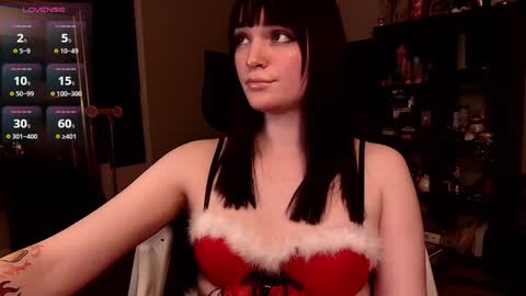 Zoey T online show from 12/24/24, 01:49