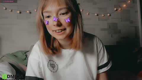 Snapshot of morimy chatting on 12/17/24, 06:13 Lisa 3 online show from 12/17/24, 06:13