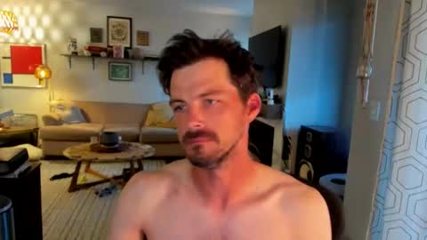Snapshot of morningwood_8890 chatting on 04/21/26, 10:34 Dylan online show from 04/21/26, 10:34