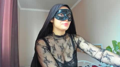Medina online show from 01/12/26, 07:13