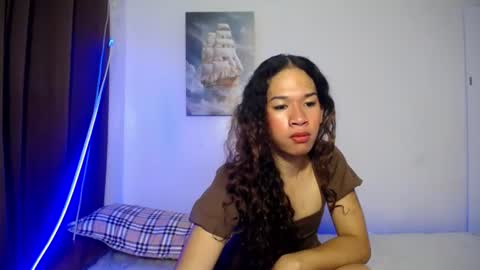 Snapshot of morrislivecumshow chatting on 06/18/26, 06:02 Morris online show from 06/18/26, 06:02