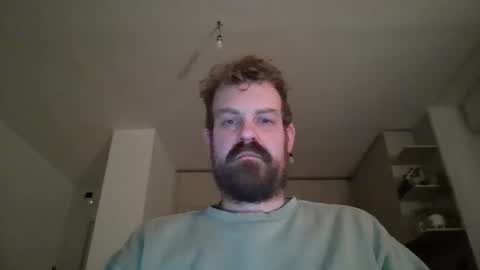 Snapshot of morritz chatting on 01/18/26, 12:25 morritz online show from 01/18/26, 12:25