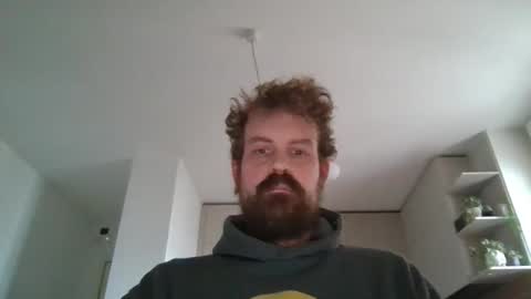 Snapshot of morritz chatting on 03/26/26, 03:28 morritz online show from 03/26/26, 03:28