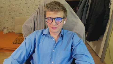Snapshot of mortywithlove chatting on 05/30/26, 09:23 Morty online show from 05/30/26, 09:23