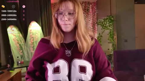 morvelyn online show from 02/23/26, 08:06