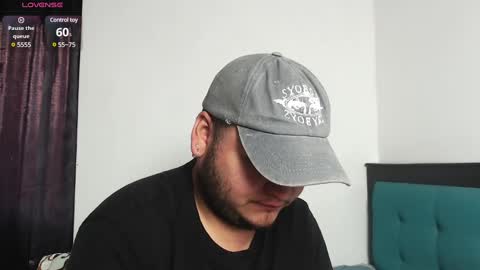 Snapshot of moshi_uwu chatting on 03/02/25, 01:27 moshi_uwu online show from 03/02/25, 01:27