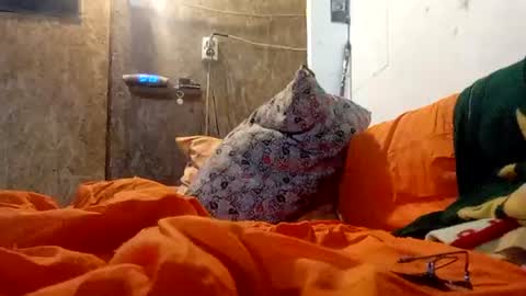 Nomadu online show from 06/20/26, 02:14