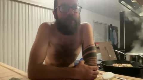 Snapshot of motodub chatting on 05/16/26, 02:52 motodub online show from 05/16/26, 02:52
