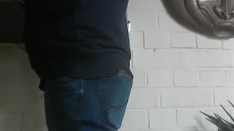 motofann2 online show from 01/21/25, 11:24