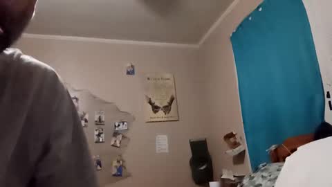 B online show from 02/08/25, 06:43