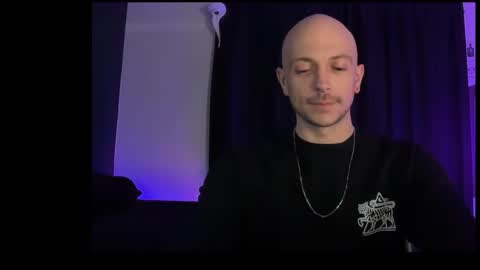 mount_vesuvius online show from 02/06/26, 12:59