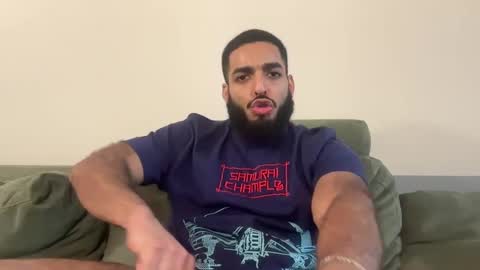 Snapshot of mountaiden chatting on 09/25/25, 10:02 mountaiden online show from 09/25/25, 10:02