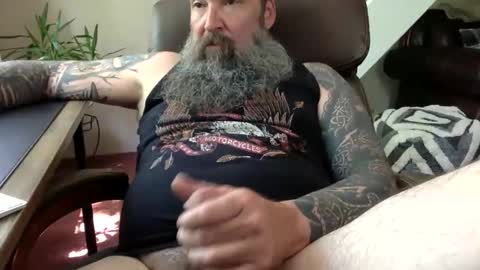 Snapshot of mountainman69696 chatting on 05/20/26, 03:07 mountainman69696 online show from 05/20/26, 03:07