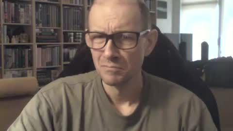 Snapshot of moviem1978 chatting on 12/27/24, 09:50 Frederik online show from 12/27/24, 09:50