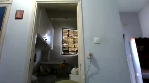Snapshot of mppempis81 chatting on 05/07/26, 04:12 mppempis81 online show from 05/07/26, 04:12