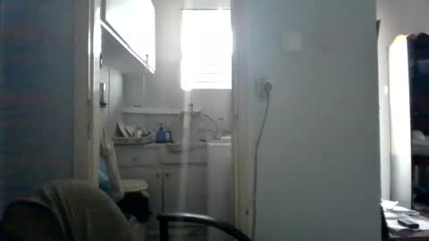 Snapshot of mppempis81 chatting on 05/15/26, 04:08 mppempis81 online show from 05/15/26, 04:08
