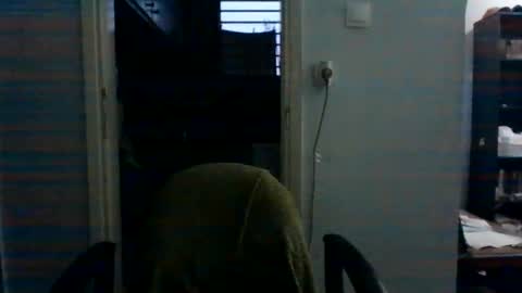 Snapshot of mppempis81 chatting on 05/19/26, 05:30 mppempis81 online show from 05/19/26, 05:30