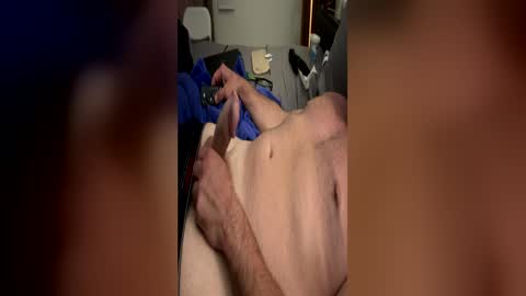Sequoia-Cocked Hombre de Sur online show from 06/18/26, 01:04